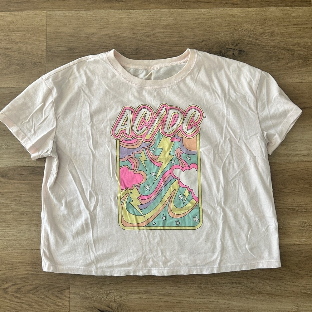 AC/DC Women’s Cropped Graphic Tee - Size Medium- USED